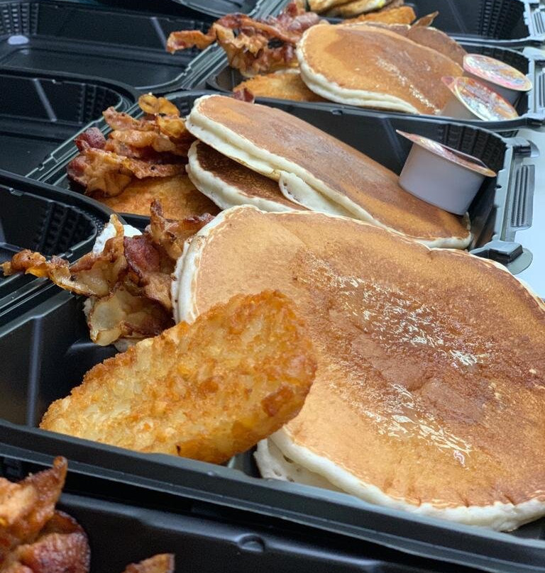 Sams Market Deli And Grill