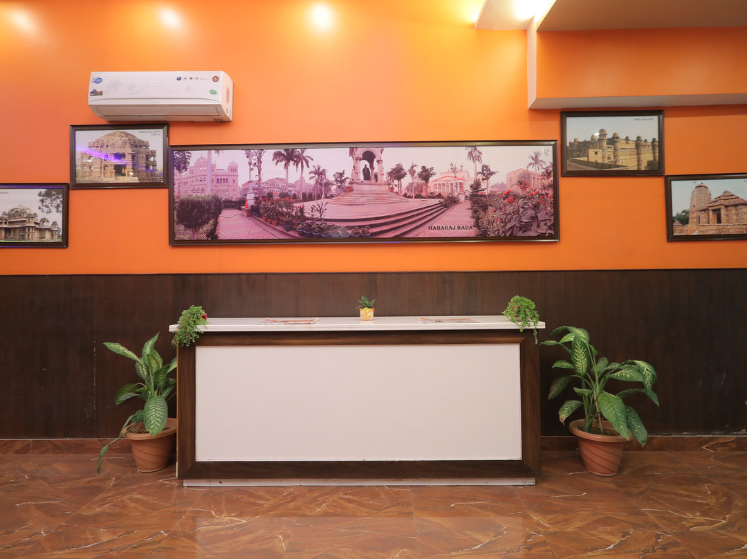 Hotel Vivek Continental主图