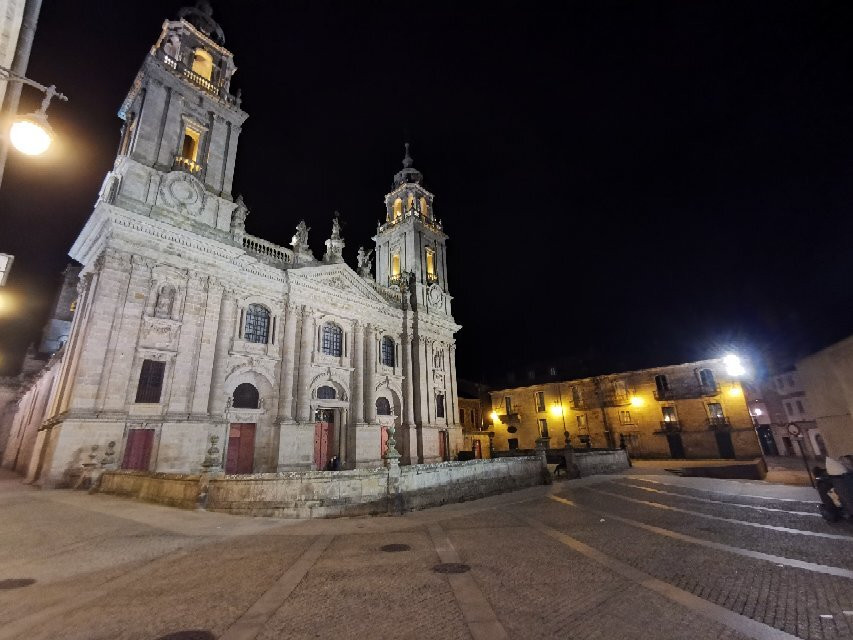 Praza Pío XII-卢戈省必去景点