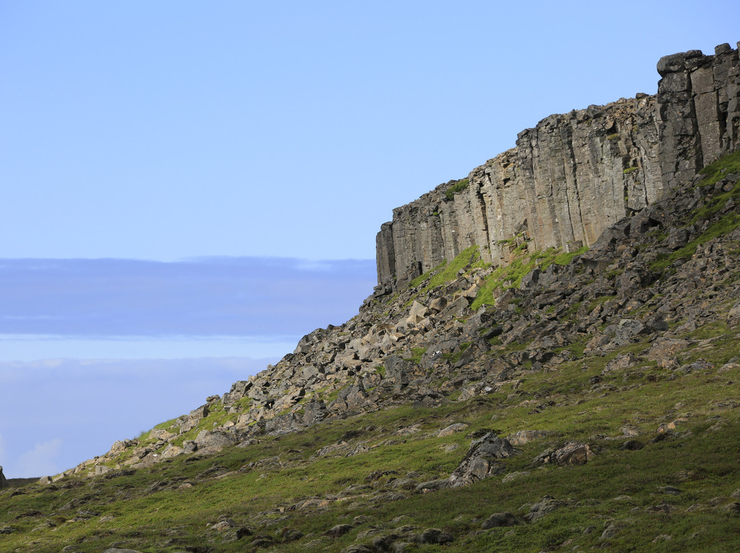Ytri-Raudamelur church-Borgarfjorour必去景点
