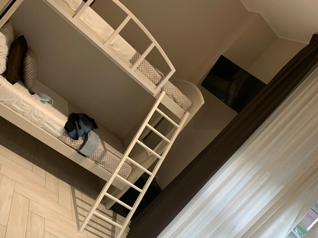 东方土地家庭旅馆主图