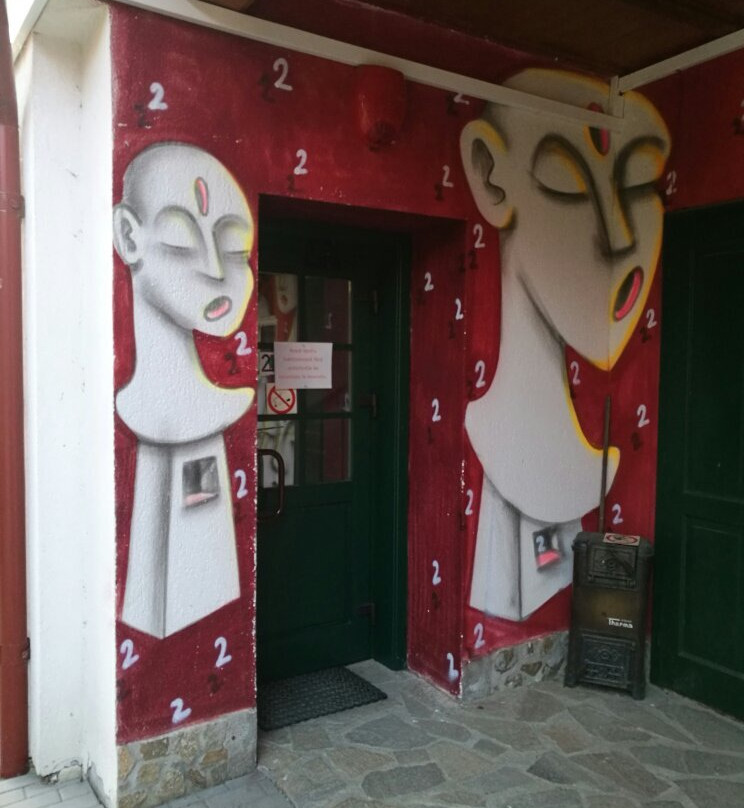 EnduRoMania Guesthouse主图