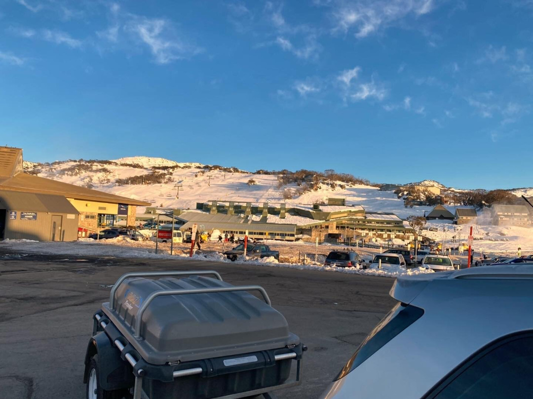 Snowy Mountains Shuttles-金德拜恩必去景点