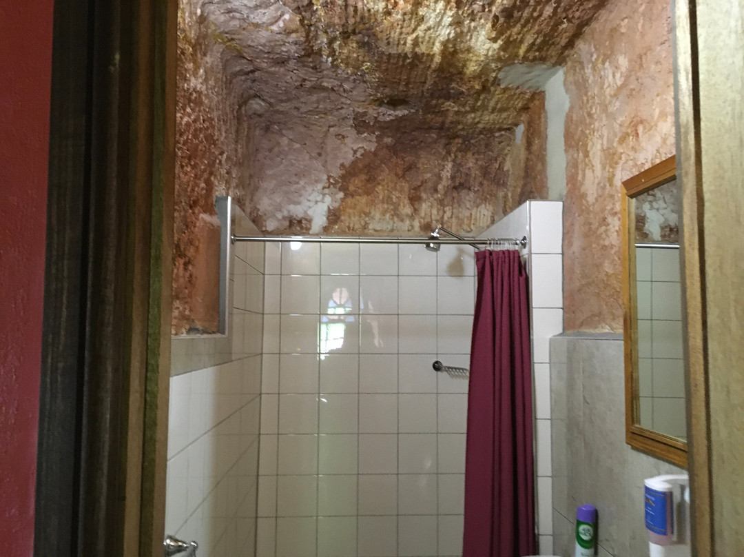 The Underground Motel主图