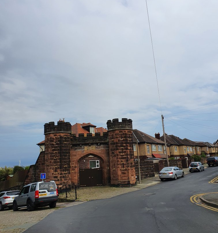 Liscard Battery Gatehouse-Wallasey必去景点