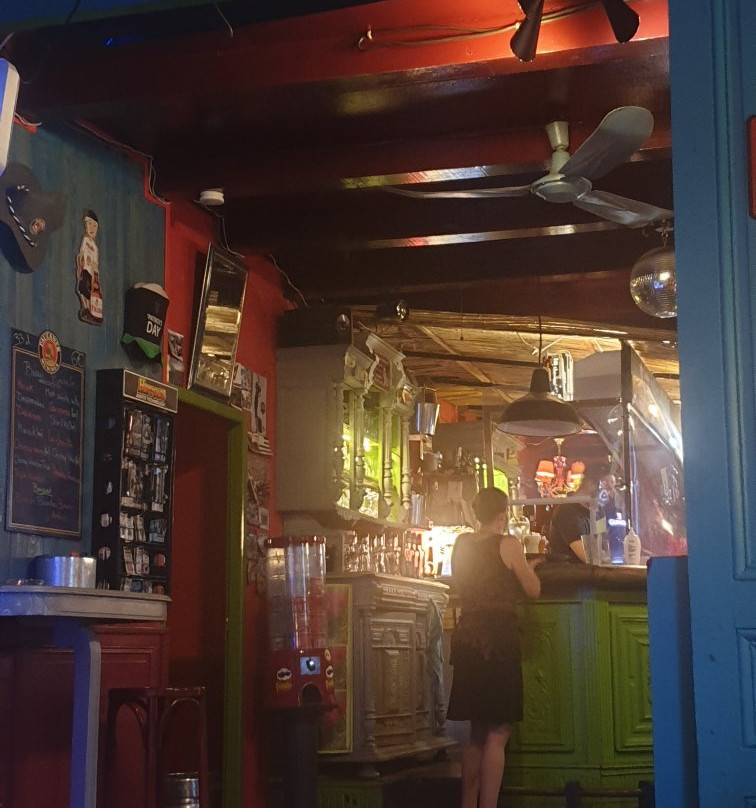 Le Bus Stop-Saint-Pierre-d'Oleron必去景点