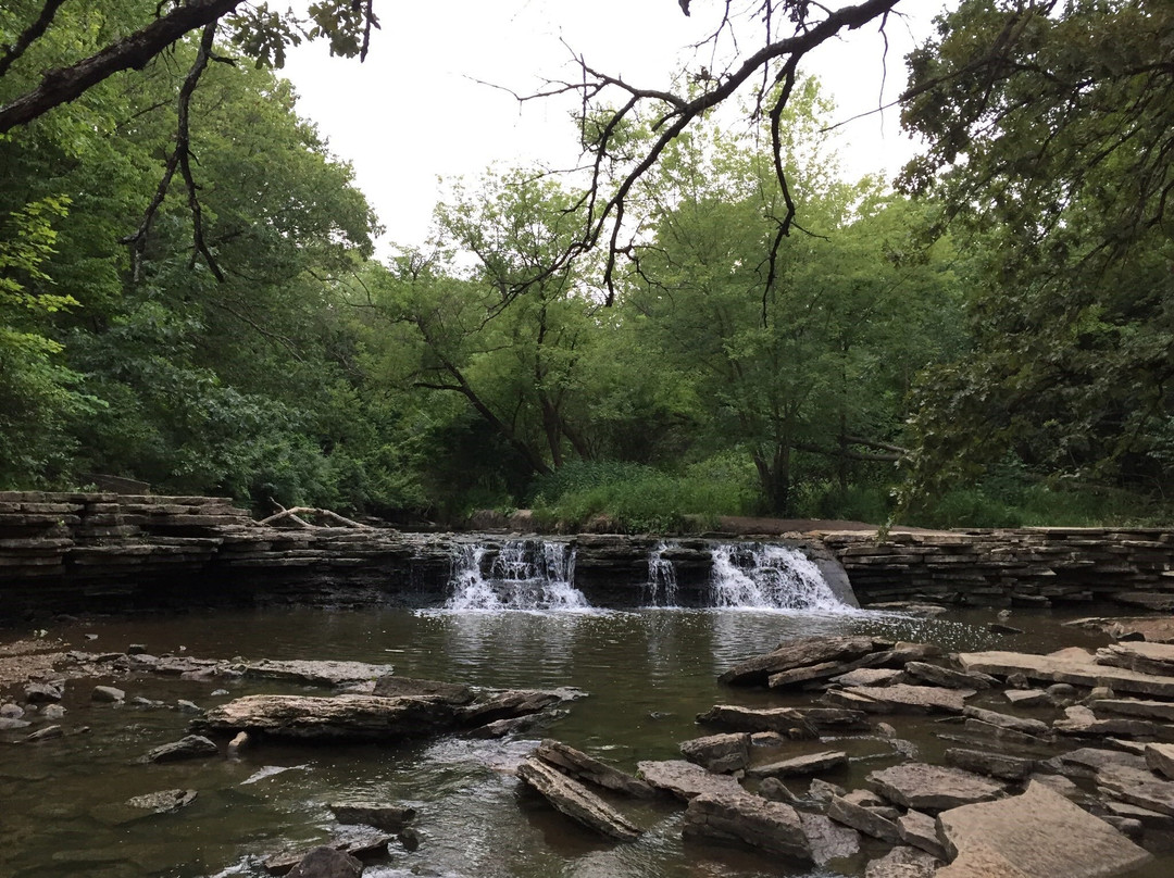 Rocky Glen Waterfall-Lemont必去景点