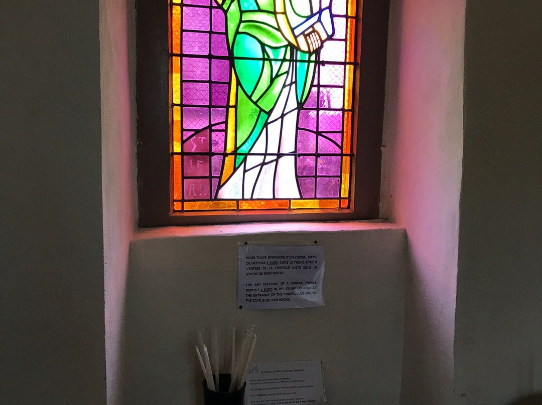 Chapelle Dom Michel-勒孔凯必去景点