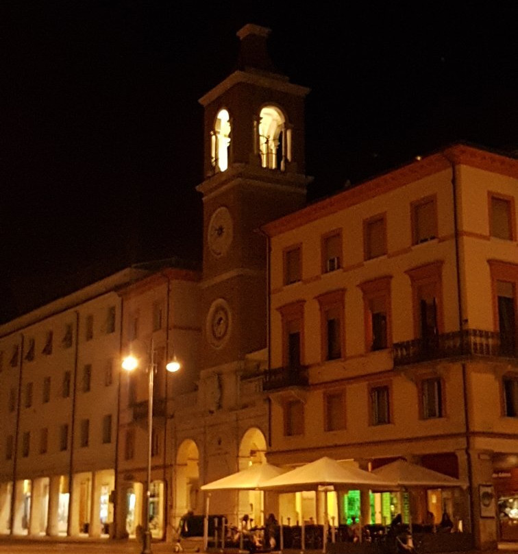 Piazza Tre Martiri-里米尼必去景点