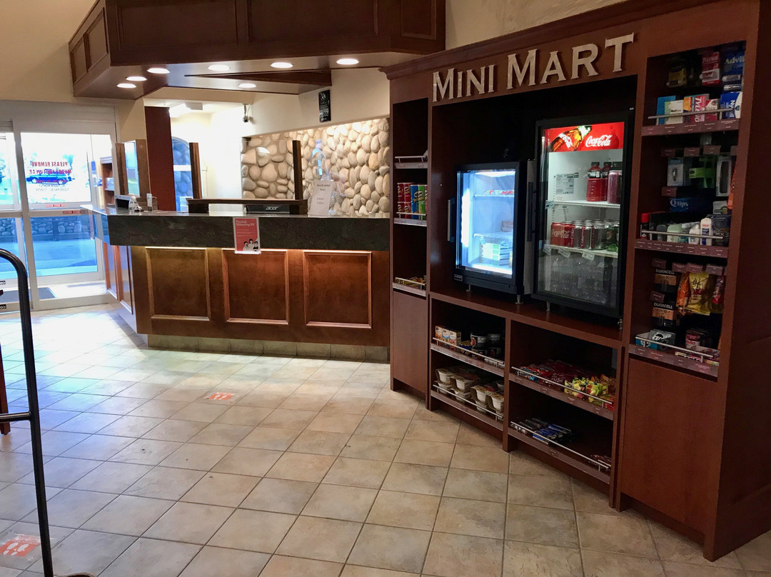 Canalta Rocky Mountain House主图