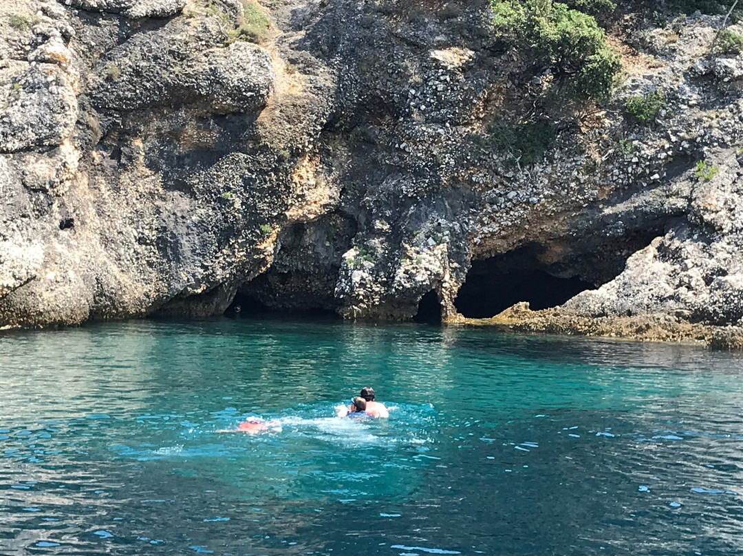 Cres Adventures景点图片