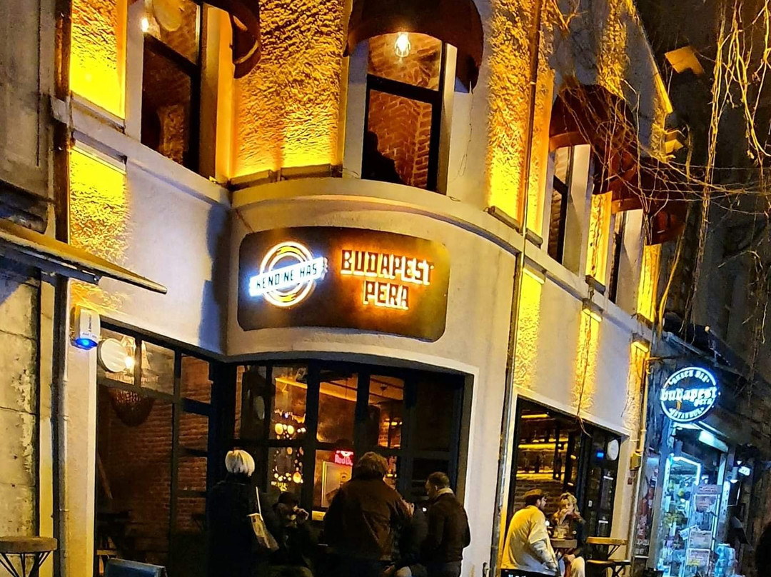 Budapestpera