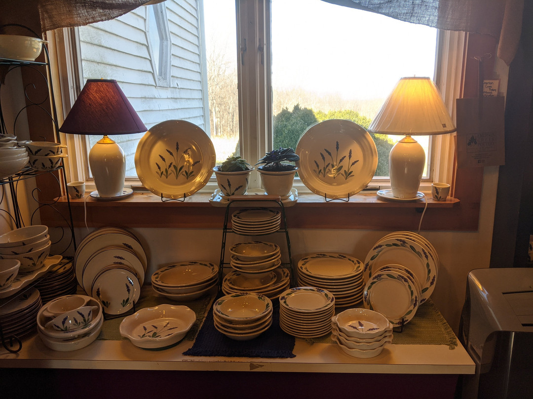 Emerson Creek Pottery景点图片