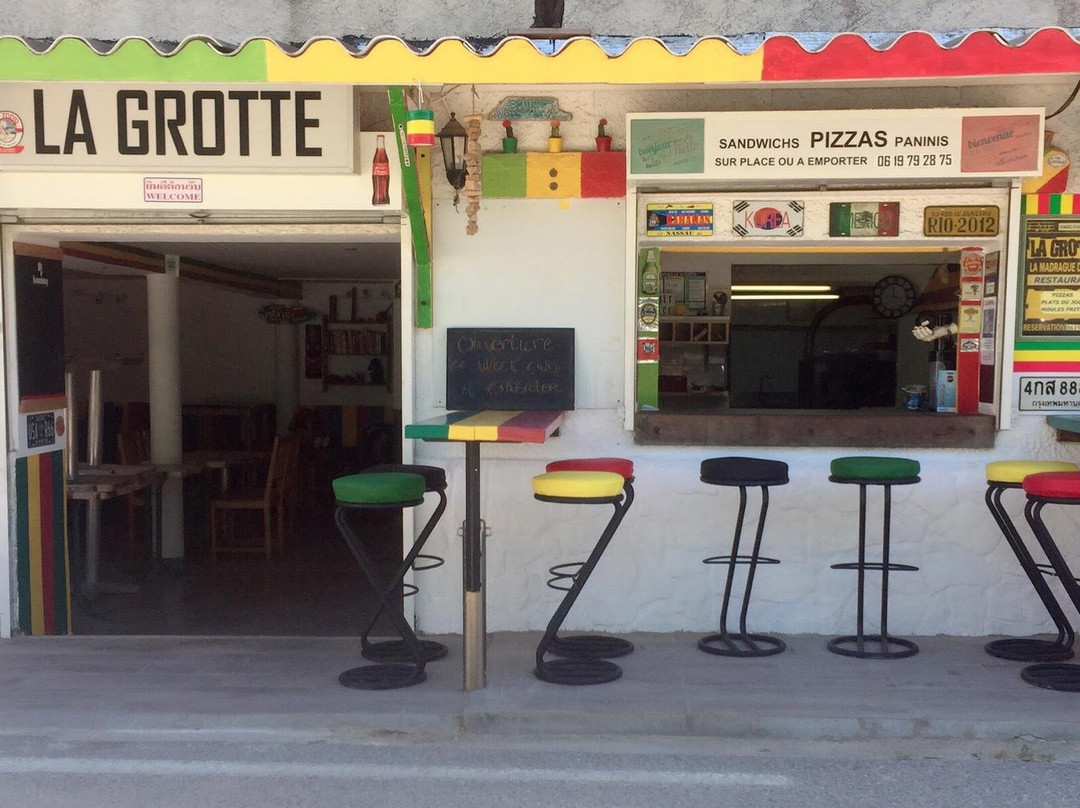 La Grotte
