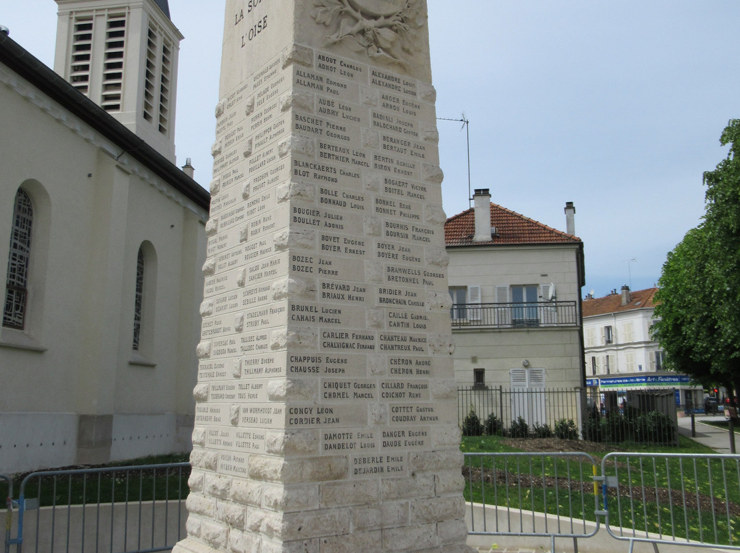 Monument Communal-Gagny必去景点