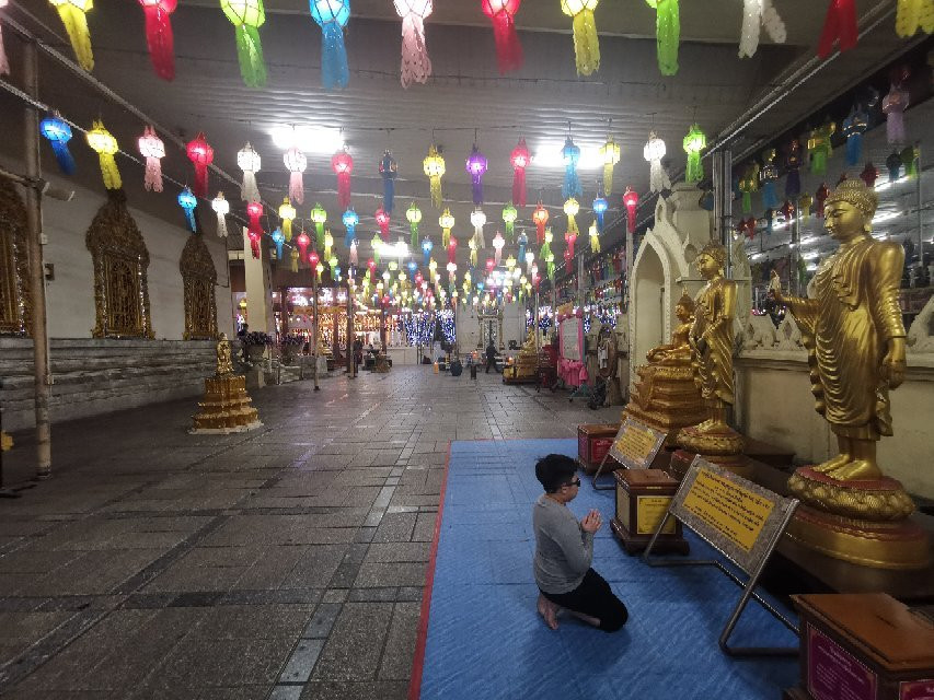 Wat Rai Khing景点图片