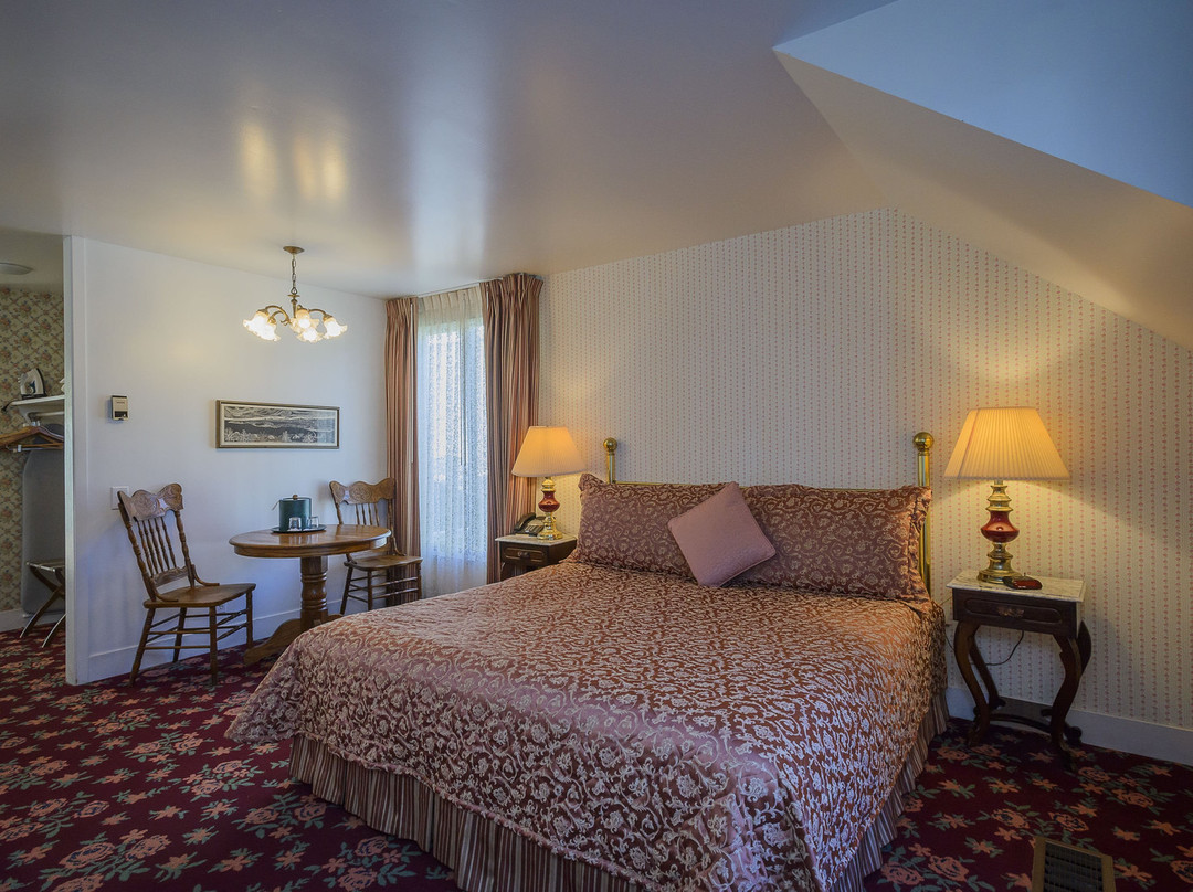 希尔豪斯旅馆主图