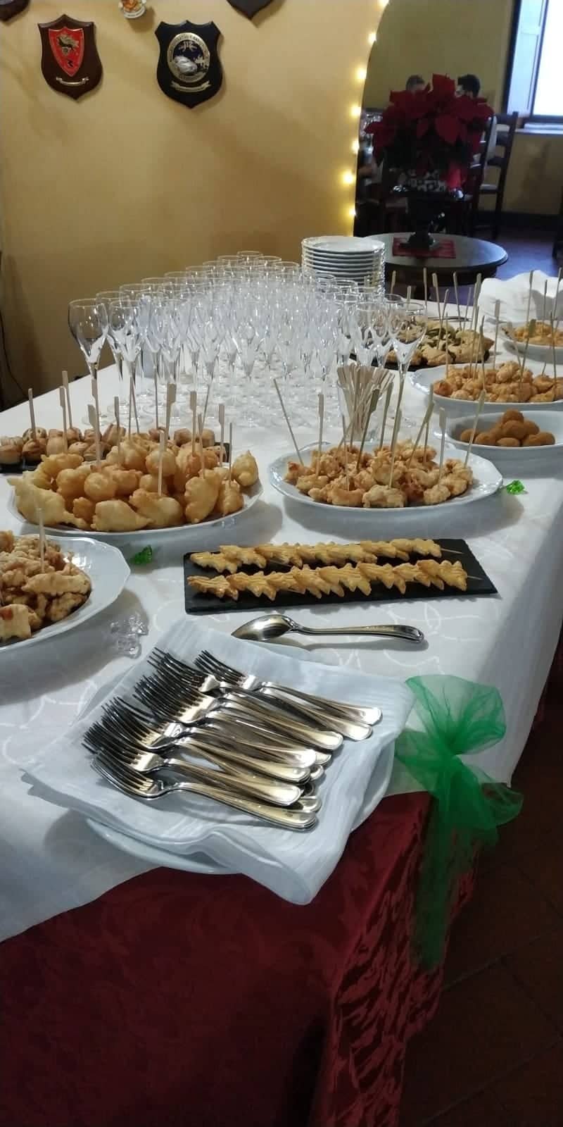 Castello dei Principi Sanseverino-餐饮