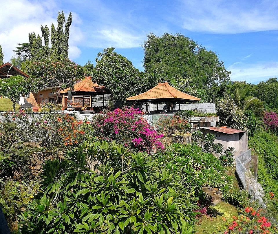 巴里岛涅槃度假村主图