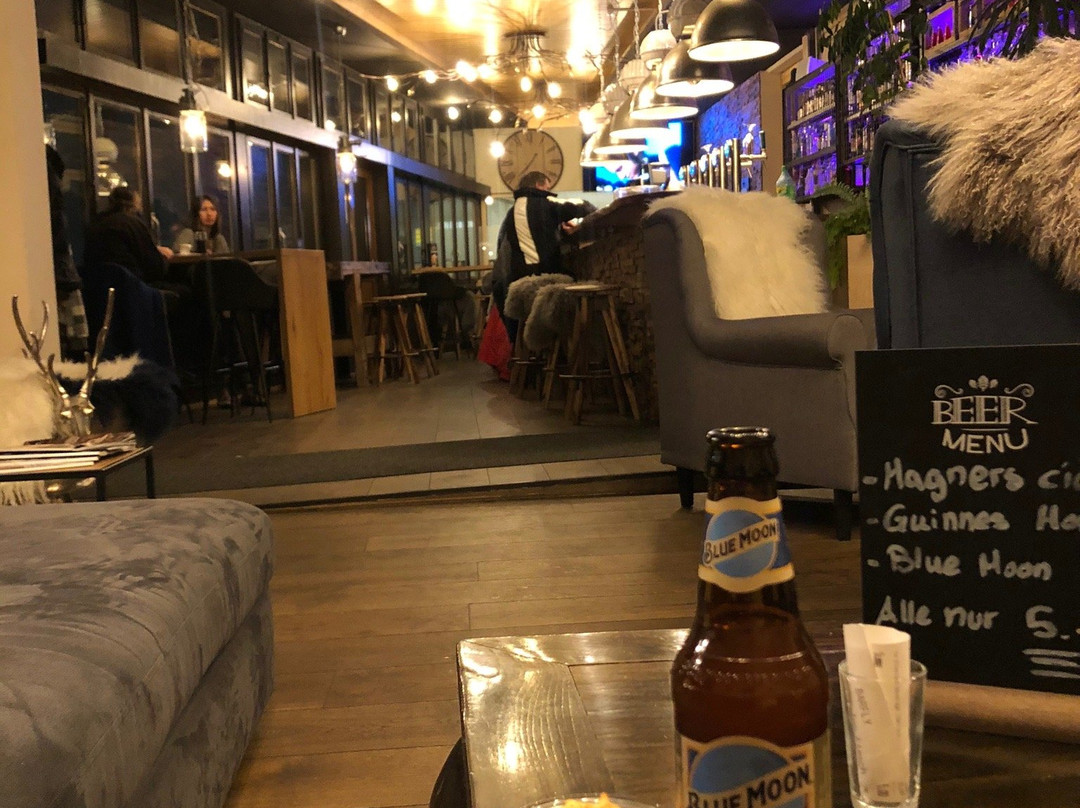 Lax酒店住宿-Hotel Lodge Inn