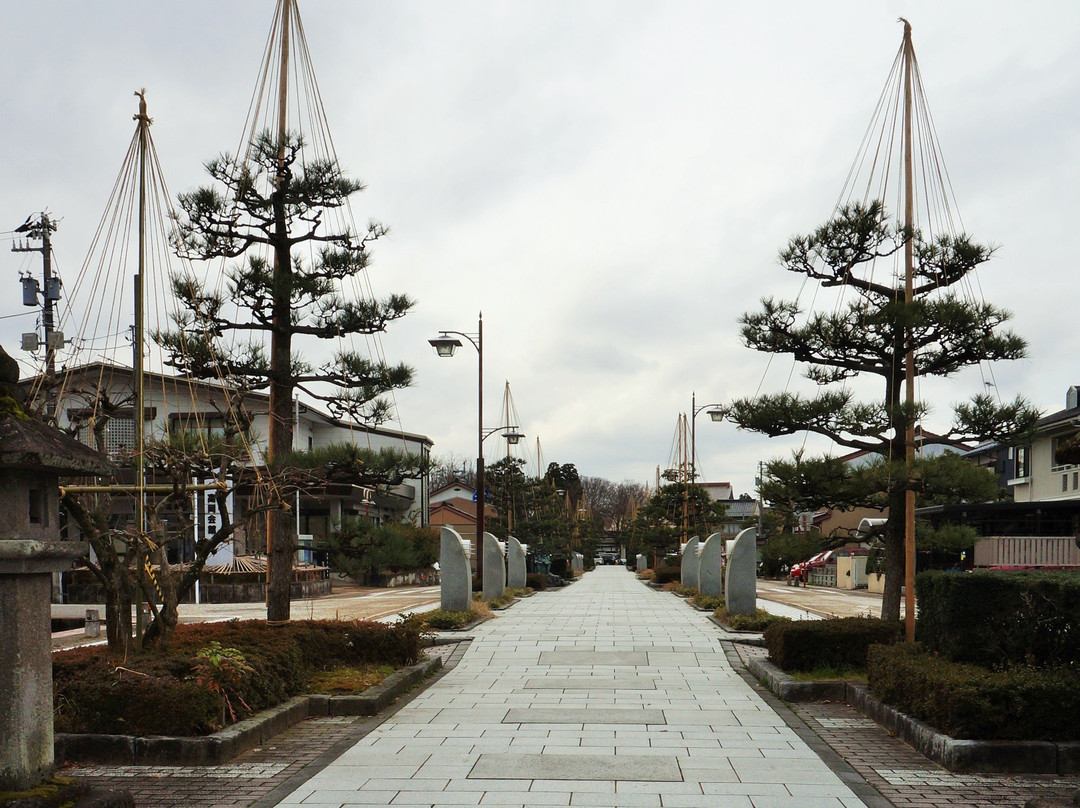 Hatchomichi-高冈市必去景点