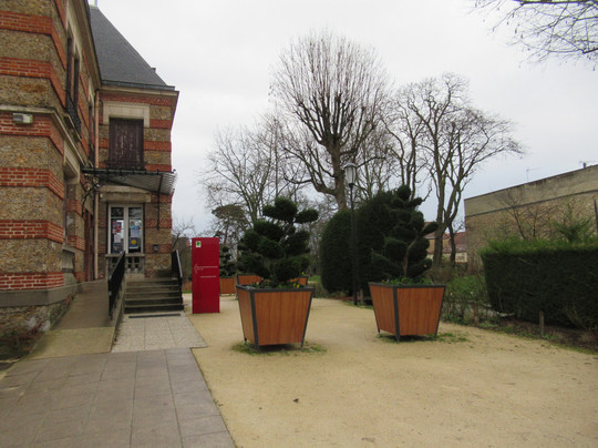 Parc Frédérick Lemaitre-Pierrefitte-sur-Seine必去景点