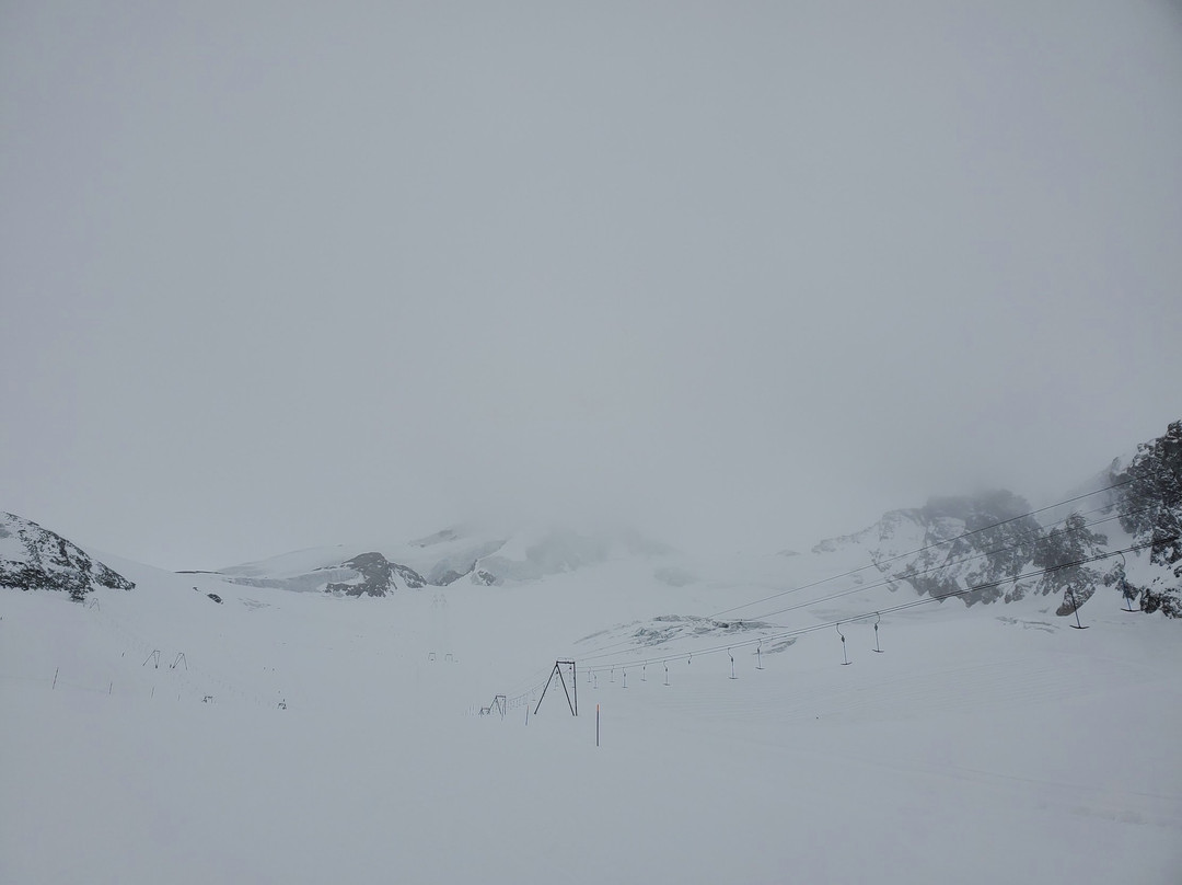 Swiss Ski School Saas Fee-萨斯费必去景点