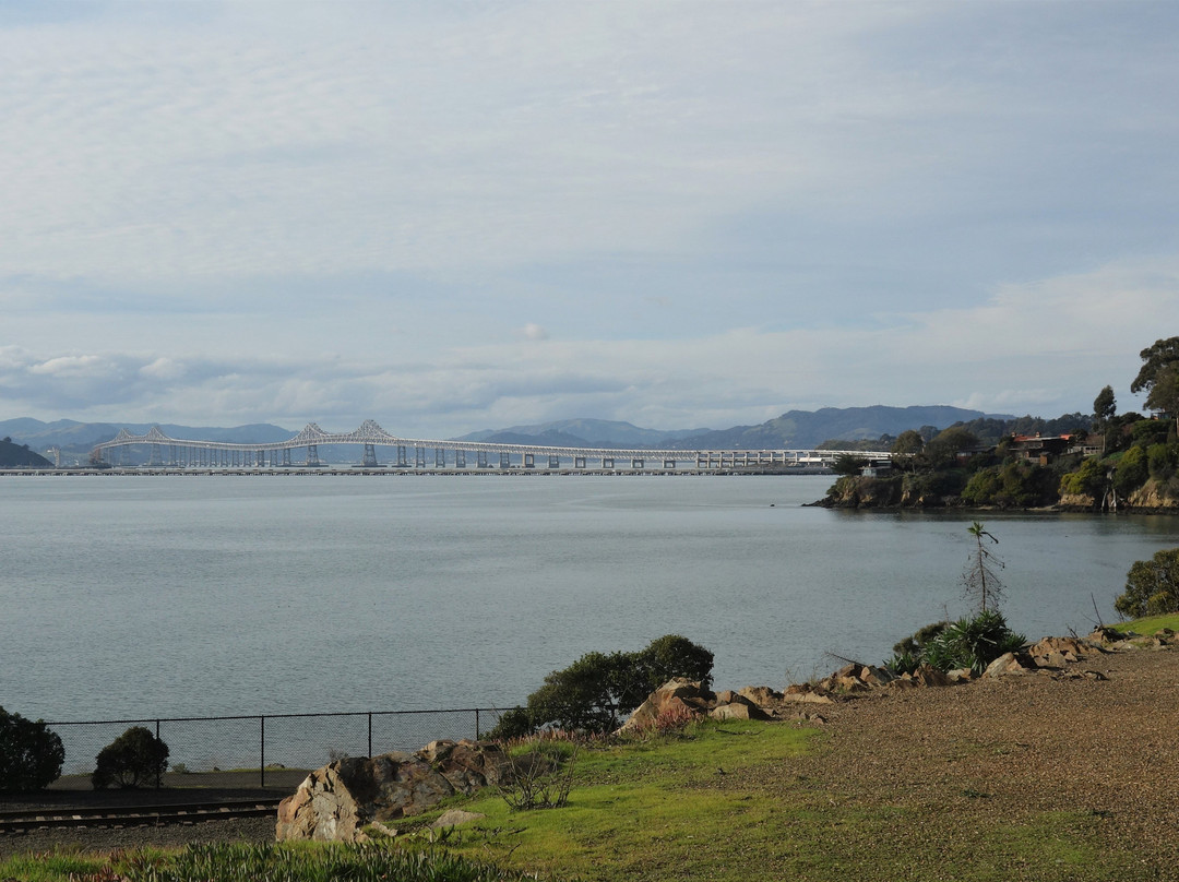 San Rafael Bridge景点图片