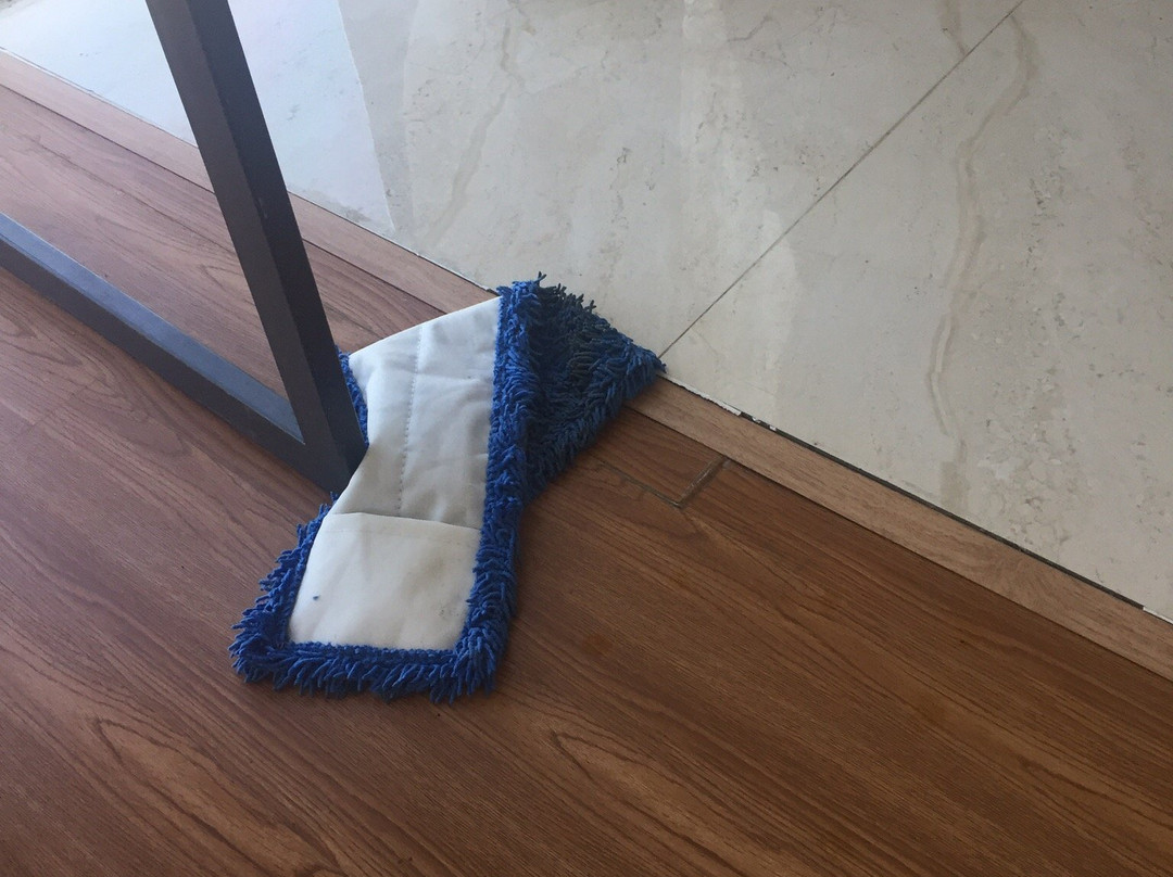 Gold Luxury Hotel主图