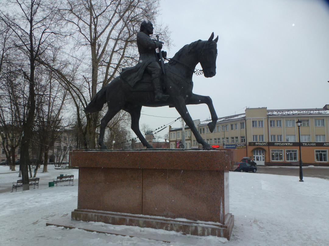 Monument to the Commander Fyodor Boborykin景点图片
