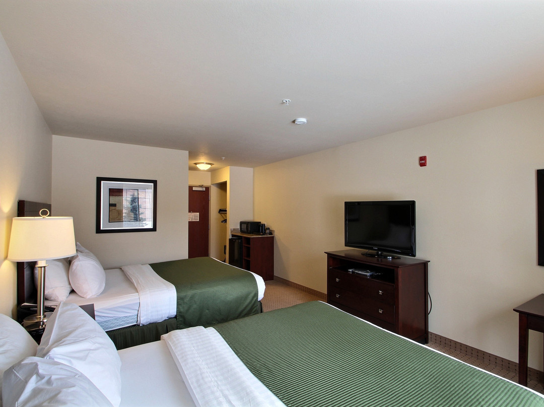 Cobblestone Inn and Suites - Brillion主图