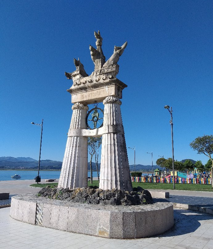 Monumento A Juan De La Cosa景点图片
