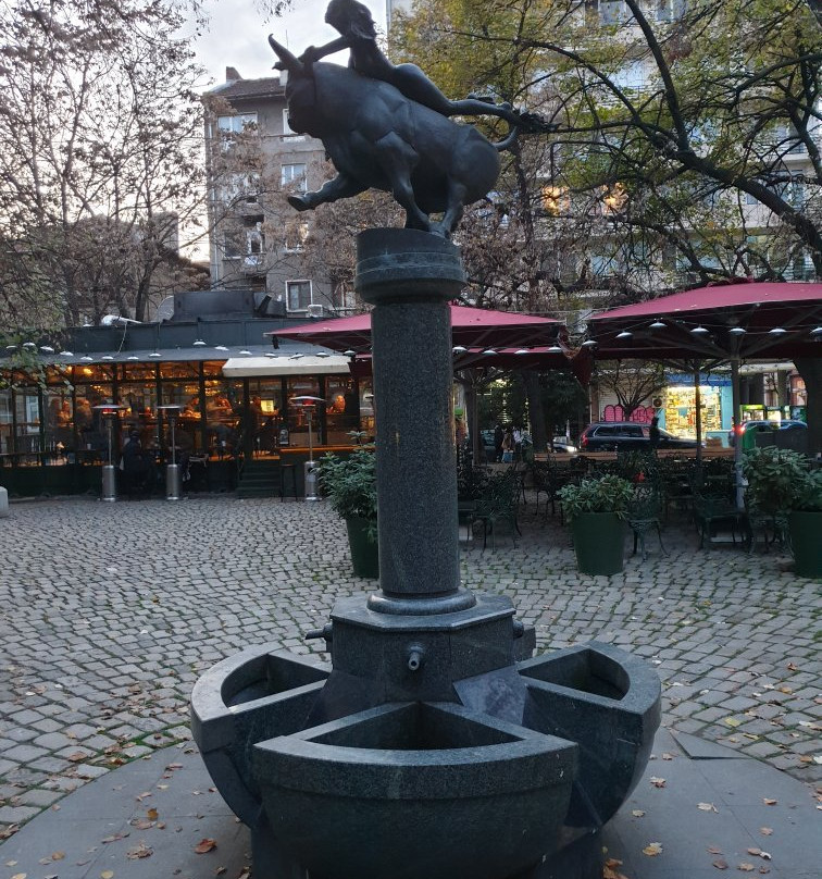 Slaveikov Square-索非亚必去景点