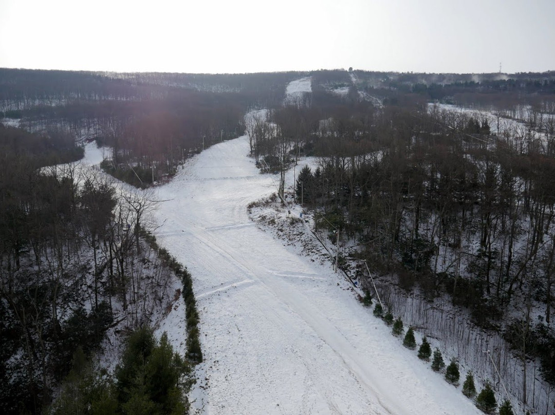 凯莫贝克旅馆及室内水上乐园主图