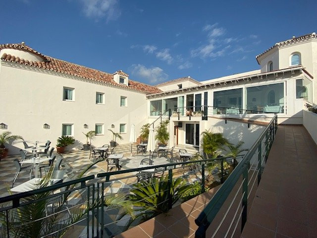 瓜达卢佩别墅酒店主图