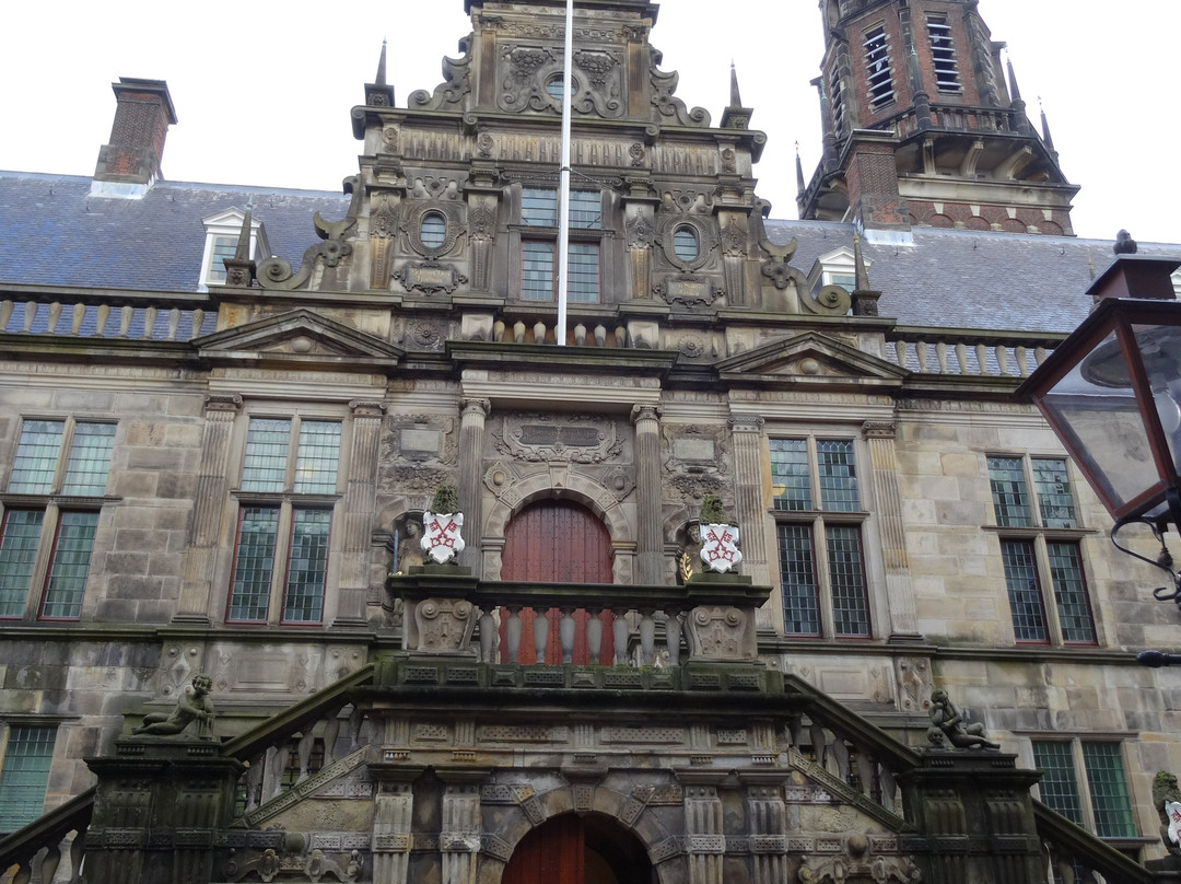 het Stadhuis van Leiden uit 1596景点图片