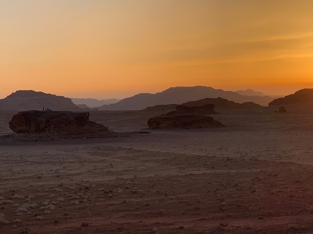 Jeep tours in Wadi Rum景点图片