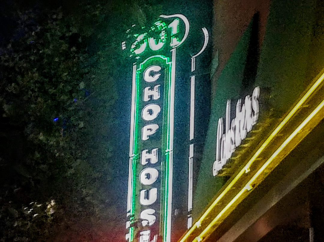 Power and Light District-堪萨斯城必去景点