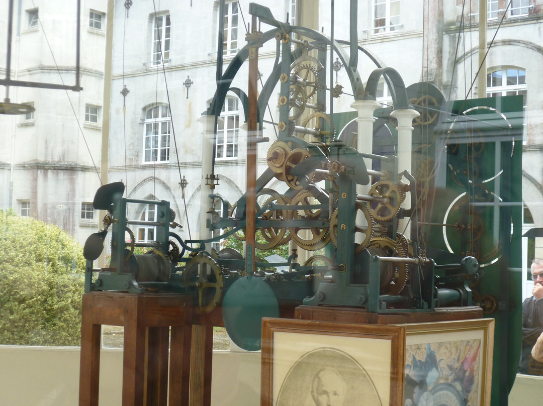 Horloge Astronomique du Frere Bernardin景点图片