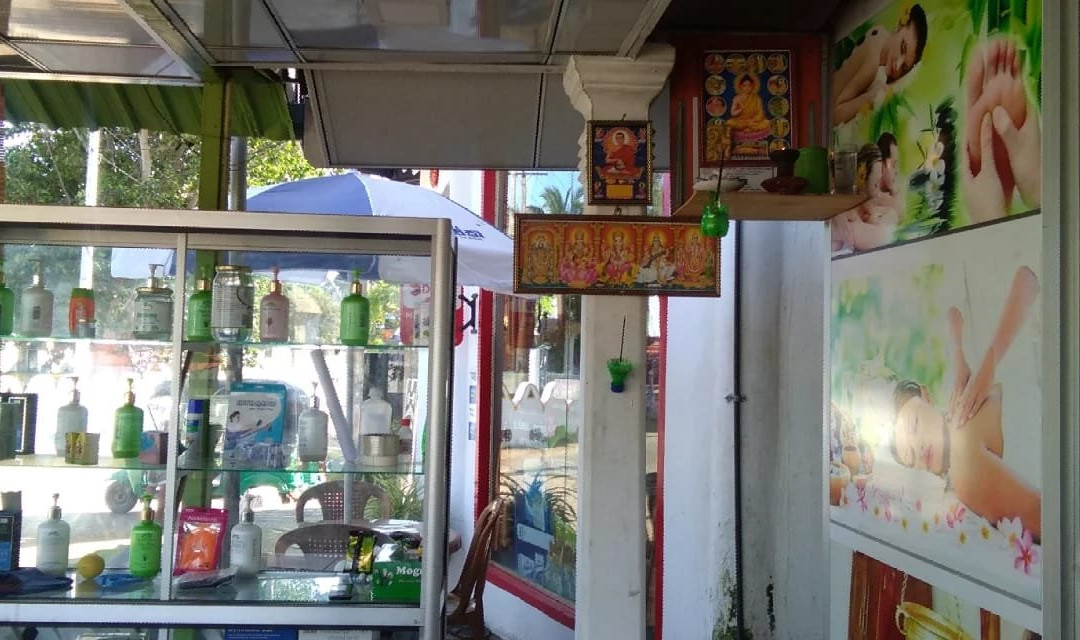 Deergayu Acupressure Center-阿鲁甘湾必去景点