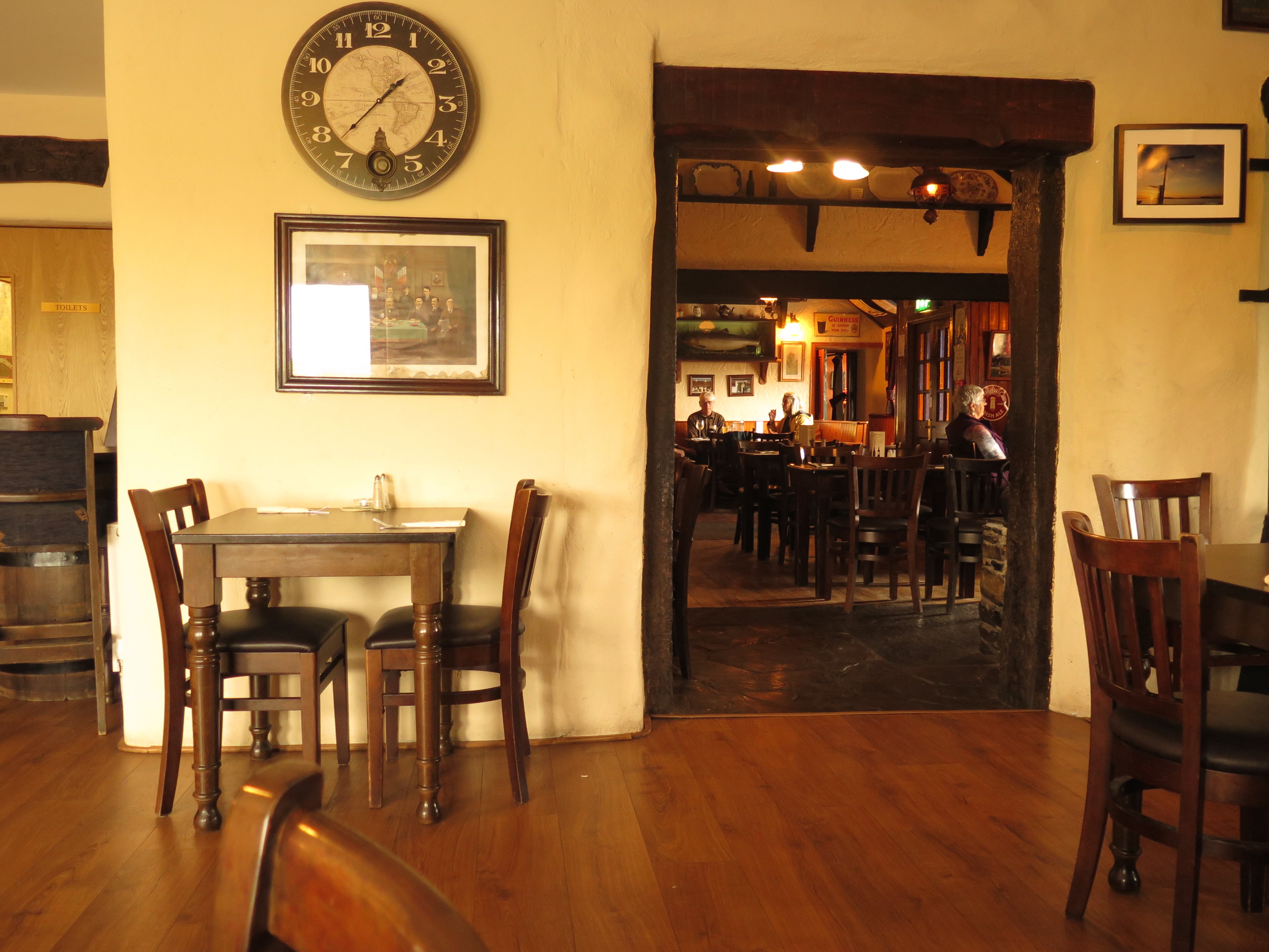 The Beach Bar Sligo / Aughris House-餐饮
