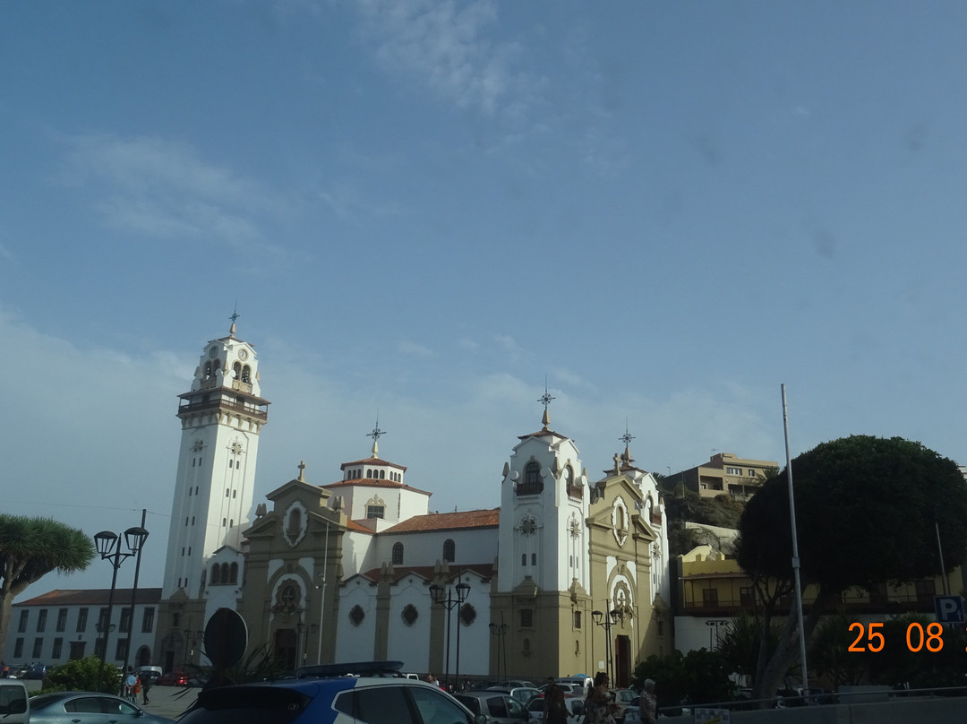 Plaza de Patrona de Canarias景点图片