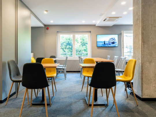 Nest Style Valencia Hotel主图