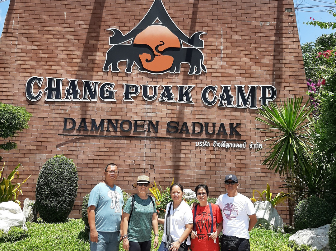 Damnoen Saduak Elephant Village景点图片