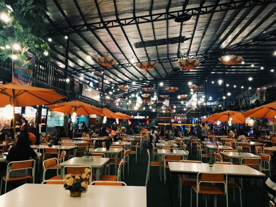 4u2c Sidewalk FOOD HUB Bacoor