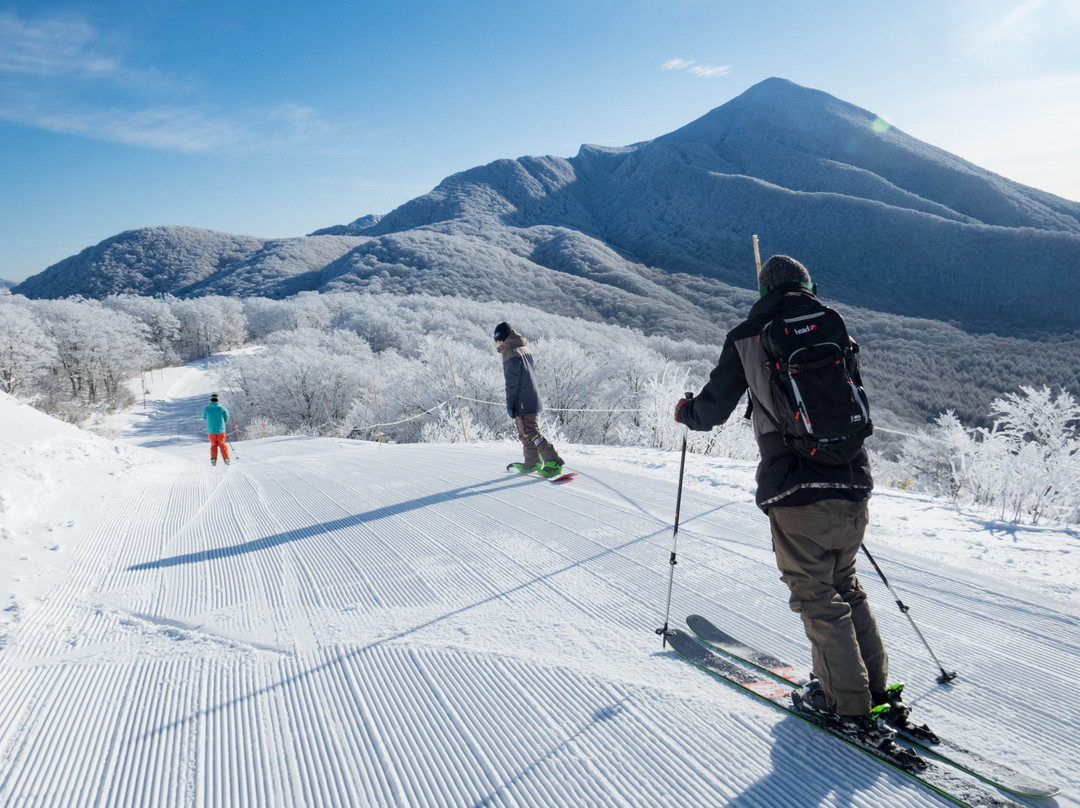 Hoshino Resorts Nekoma Mountain-盘梯町必去景点