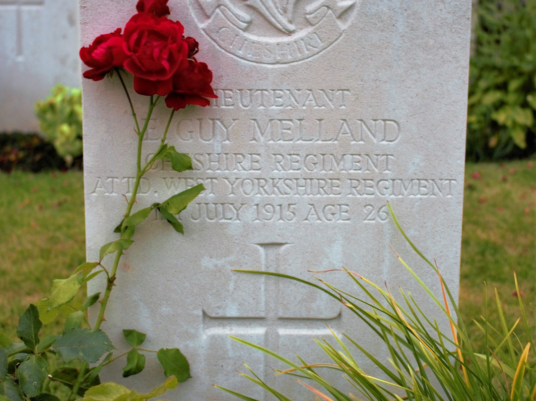 New Irish Farm Cemetary-伊普尔必去景点