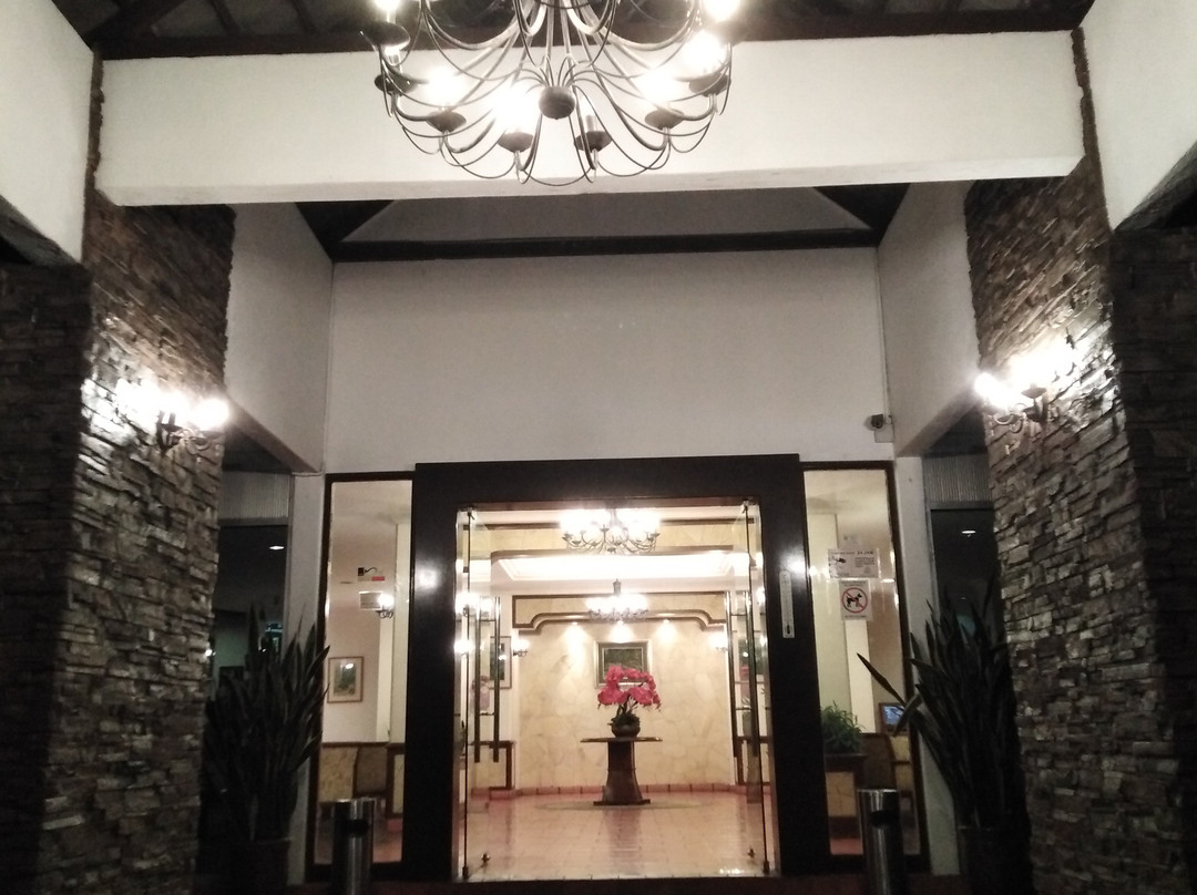 弗雷泽山莎泽恩酒店主图