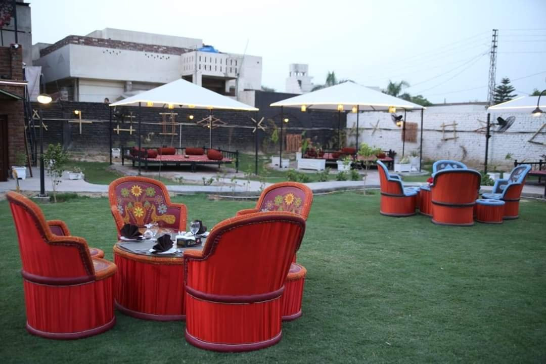 Roti Shoti Family Restaurant & Events Organizer