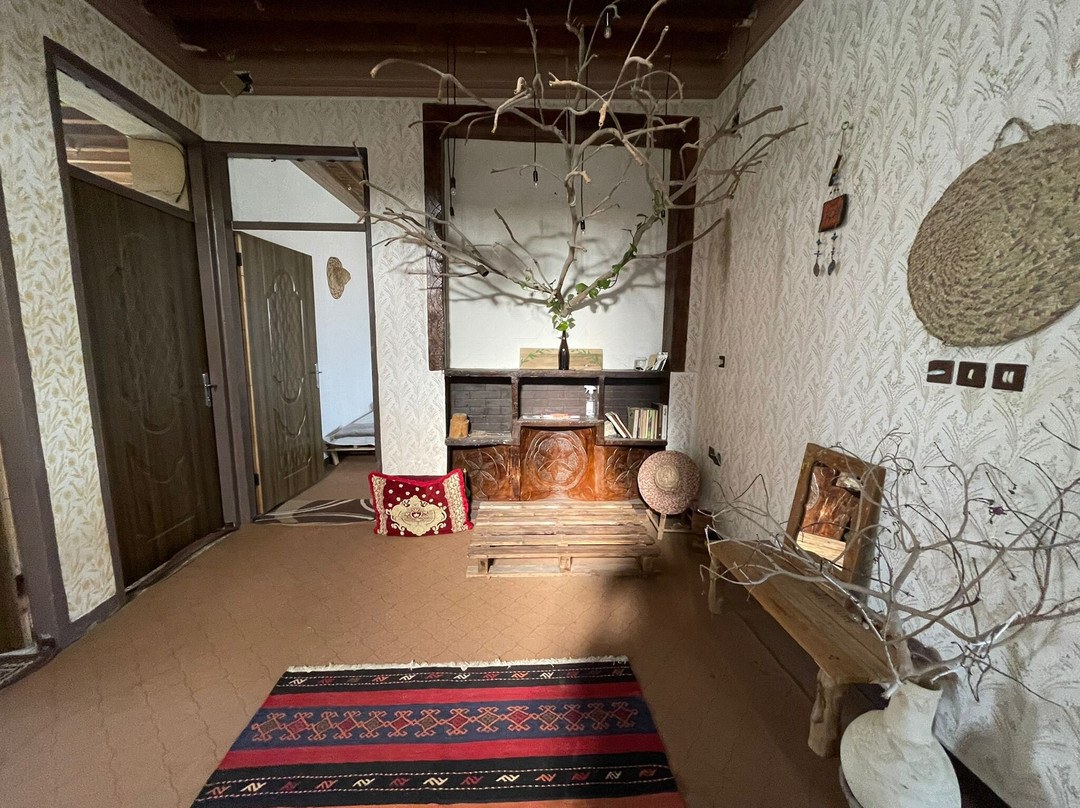 Chandal House